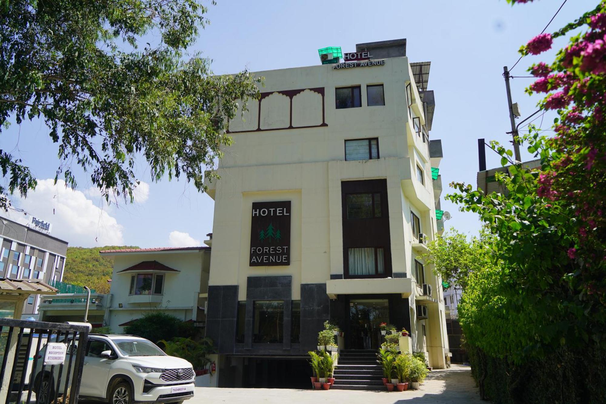Hotel Forest Avenue - Best Luxury Hotel In Dehradun Exterior photo