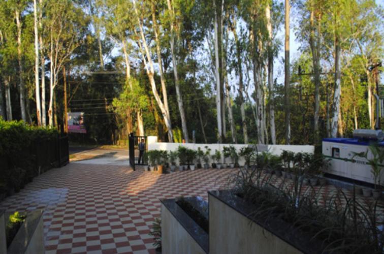 Hotel Forest Avenue - Best Luxury Hotel In Dehradun Exterior photo